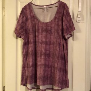 Lularoe Classic T purple pink dots. Size 2XL.
